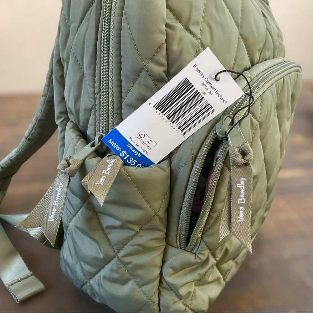 🌸Vera Bradley Ultralight Essential Compact Backpack - Picture 7 of 15